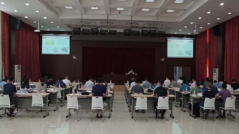 行业现状：技能培训市场蓬勃发展，加盟需谨慎