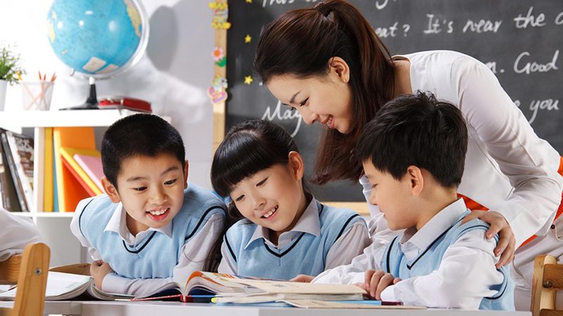 自考本科申请学位证，首先需要满足以下基本条件：